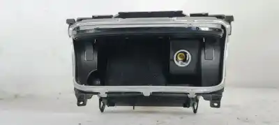 Peça sobressalente para automóvel em segunda mão CINZEIRO por MERCEDES-BENZ CLASE C (W205) LIM.  Referências OEM IAM A2056800110  