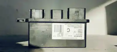 Second-hand car spare part Electronic Module for RENAULT CLIO III Confort Dynamique OEM IAM references 8200261817  