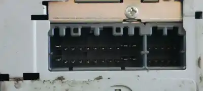 Pezzo di ricambio per auto di seconda mano impianto audio / radio cd per dodge caliber 2.0i 155 riferimenti oem iam p05091509ag  