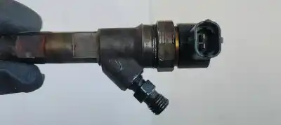 Pezzo di ricambio per auto di seconda mano iniettore per chrysler voyager (rg) 2.8 crd lx riferimenti oem iam 0445110059  