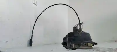 Peça sobressalente para automóvel em segunda mão fechadura da porta dianteira direita por renault scenic ii 1.5dci 105 referências oem iam 