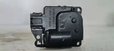 Автозапчасти б/у мотор открывания люков кондиционера за LANCIA THEMA 3.0JTD 240 FAP ссылки OEM IAM M8679001  