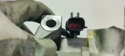 Peça sobressalente para automóvel em segunda mão compressor de ar condicionado a/a a/c por lancia thema 3.0jtd 240 fap referências oem iam mc4472801820  