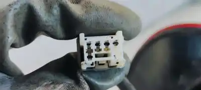 Second-hand car spare part right tailgate light for nissan note (e11e) 1.5dci 90 fap oem iam references   