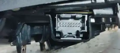 Pezzo di ricambio per auto di seconda mano luce interna per lancia thema 3.0jtd 240 fap riferimenti oem iam 68146915aa  