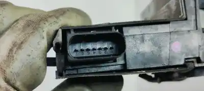 Pezzo di ricambio per auto di seconda mano serratura porta posteriore sinistra per citroen c4 picasso 1.6hdi 120 fap riferimenti oem iam 9826136980  