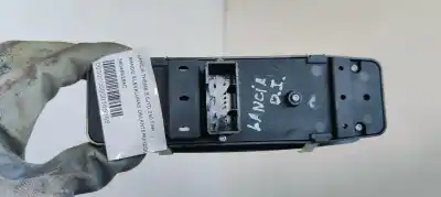 Автозапчасти б/у выключатель левого переднего окна за lancia thema 3.0jtd 240 fap ссылки oem iam 56046826ac  