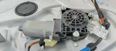 Peça sobressalente para automóvel em segunda mão elevador de vidros traseiro direito por hyundai i30 comfort referências oem iam   
