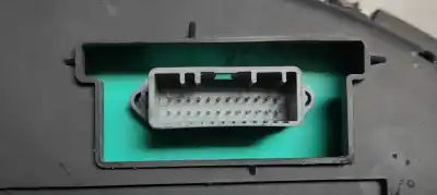 Peça sobressalente para automóvel em segunda mão quadrante por renault clio iii 1.5dci 85 referências oem iam 8200582705h  