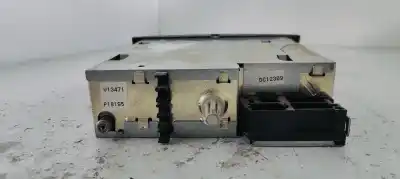 Second-hand car spare part audio system / radio cd for renault clio iii 1.5dci 85 oem iam references 8200607915b  