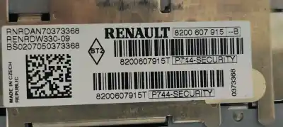 Second-hand car spare part audio system / radio cd for renault clio iii 1.5dci 85 oem iam references 8200607915b  