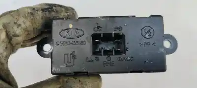 Second-hand car spare part multifunction display for kia sorento 2.5 crdi ex oem iam references 945003e160  