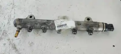 Second-hand car spare part Distributor Pipe for OPEL VIVARO FURGÓN/COMBI (07.2006 =>) Combi 2.7t L1H1 OEM IAM references 0445214153  