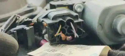 Pezzo di ricambio per auto di seconda mano alzacristalli posteriore destro per ford fiesta (ccn) 1.0i turbo 100 riferimenti oem iam c1bba045h22ac  