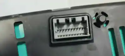 Pezzo di ricambio per auto di seconda mano pannello degli strumenti per ssangyong kyron 270 spr xdi premium 4wd riferimenti oem iam 8021009050  
