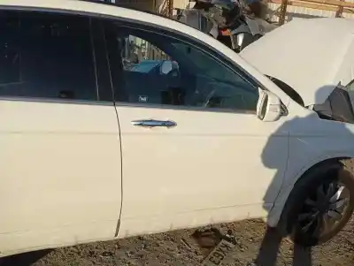 Peça sobressalente para automóvel em segunda mão porta dianteira direita por honda cr-v (re) 2.2 dtec cat referências oem iam 