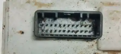 Pezzo di ricambio per auto di seconda mano display multifunzione per renault clio iii 1.5dci 85 riferimenti oem iam 8200307273c  