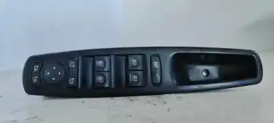 Автозапчасти б/у ВЫКЛЮЧАТЕЛЬ ЛЕВОГО ПЕРЕДНЕГО ОКНА за RENAULT SCENIC III  ссылки OEM IAM 809610017R  