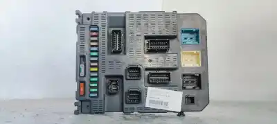 Peça sobressalente para automóvel em segunda mão caixa de fusíveis e relés por peugeot 207 207 5p sport 1.4 referências oem iam 9663798280