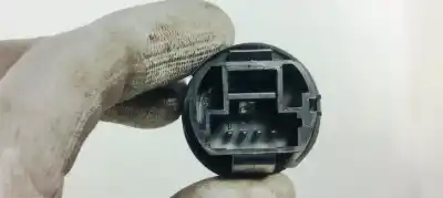 Second-hand car spare part switch for renault clio iv 1.2 16v oem iam references 506978r  