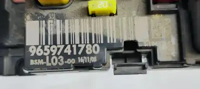 Second-hand car spare part fuse box unit for citroen c3 1.4 premier oem iam references 9659741780  