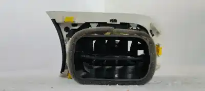 Peça sobressalente para automóvel em segunda mão grelha / difusor de ar por citroen c3 1.2i 82 referências oem iam 98162208zd  