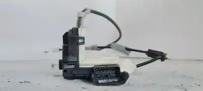 Peça sobressalente para automóvel em segunda mão fechadura da porta traseira direita por citroen c3 1.2i 82 referências oem iam 123984  