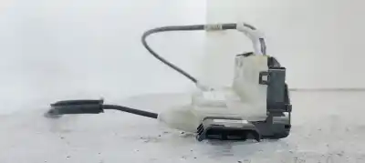 Peça sobressalente para automóvel em segunda mão fechadura da porta traseira esquerda por citroen c3 1.2i 82 referências oem iam 123985  