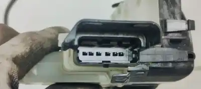Peça sobressalente para automóvel em segunda mão fechadura da porta traseira esquerda por citroen c3 1.2i 82 referências oem iam 123985  