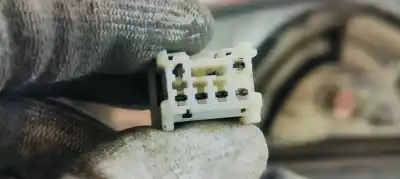 Second-hand car spare part left tailgate light for nissan note (e11e) 1.5dci 90 fap oem iam references   