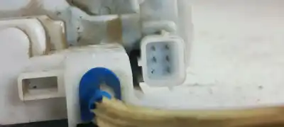 Автозапчастина б/у замок передній праві двері для fiat doblo ii cargo (263) 1.3 16v jtd cat посилання на oem iam 51810883  