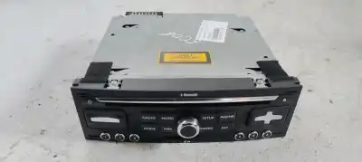 Second-hand car spare part AUDIO SYSTEM / RADIO CD for PEUGEOT 5008  OEM IAM references 96661984XT  