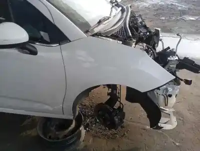 Pezzo di ricambio per auto di seconda mano parafango anteriore destro per citroen c3 1.6 hdi 75 fap riferimenti oem iam 