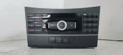 Peça sobressalente para automóvel em segunda mão sistema de áudio / rádio cd por mercedes-benz clase e (w212) lim. 3.0 cdi cat referências oem iam a2129018802