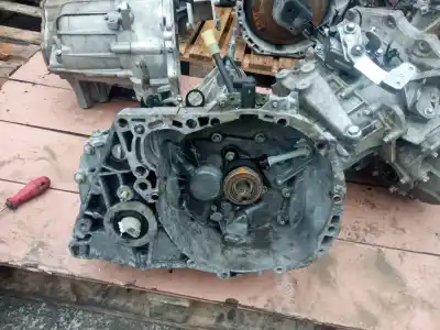 Second-hand car spare part GEARBOX for RENAULT MEGANE II BERLINA 5P  OEM IAM references JR5102  