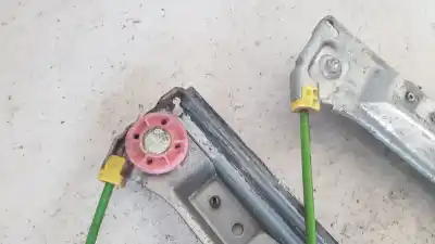 Pezzo di ricambio per auto di seconda mano alzacristalli anteriore sinistro per opel corsa d catch me riferimenti oem iam 013188487  