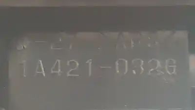 Автозапчастина б/у попільничка для lexus is200 (ds2/is2) 2.2 d-cat посилання на oem iam 1a421032g  