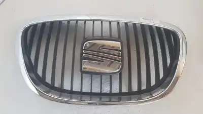 Peça sobressalente para automóvel em segunda mão grelha frontal por seat toledo (5p2) 1.9tdi 105 referências oem iam 5p0853654