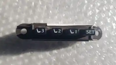 Автозапчастина б/у многофункційне управління для lexus is200 (ds2/is2) 2.2 d-cat посилання на oem iam 15a988