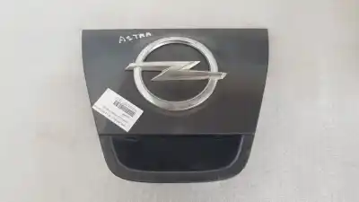 Second-hand car spare part tailgate back door handle for opel astra j lim. 1.3 16v cdti oem iam references 11320900