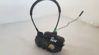 Автозапчастина б/у ЗАМОК ЗАДНЬОГО ПРАВОГО ДВЕРЯ для OPEL ASTRA J LIM.  Посилання на OEM IAM   