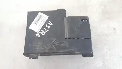Second-hand car spare part fuse box unit for opel astra j lim. 1.3 16v cdti oem iam references 13302307
