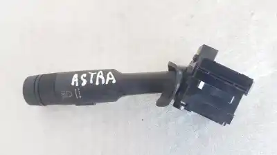 Second-hand car spare part indicator switch for opel astra j lim. 1.3 16v cdti oem iam references 13303268  