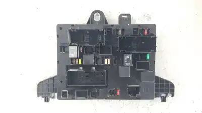 Second-hand car spare part fuse box unit for opel astra j lim. 1.3 16v cdti oem iam references 13343950