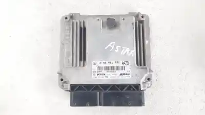 Автозапчастина б/у ебу контролер двигуна для OPEL ASTRA J LIM. 1.3 16V CDTI Посилання на OEM IAM 0281018082  