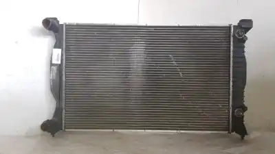 Peça sobressalente para automóvel em segunda mão radiador de água por audi a4 avant (8e) 2.0 tdi referências oem iam 8e0121251l