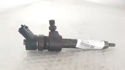 Recambio de automóvil de segunda mano de inyector para opel zafira b edition ´´111 jahre´´ referencias oem iam 0445110165