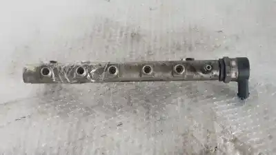 Pièce détachée automobile d'occasion RAMPE D'INJECTEUR pour CHEVROLET CAPTIVA  Références OEM IAM 0445214106  