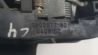 Pezzo di ricambio per auto di seconda mano maniglia esterna posteriore destra per citroen c4 picasso ii 1.6 bluehdi 120 riferimenti oem iam 9802977180  
