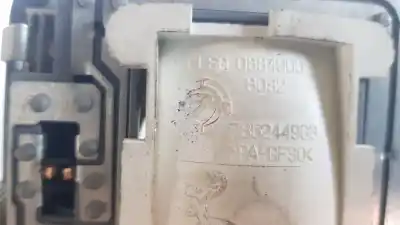 Peça sobressalente para automóvel em segunda mão luz interior por lancia ypsilon (402) 1.2 cat referências oem iam 735244963  